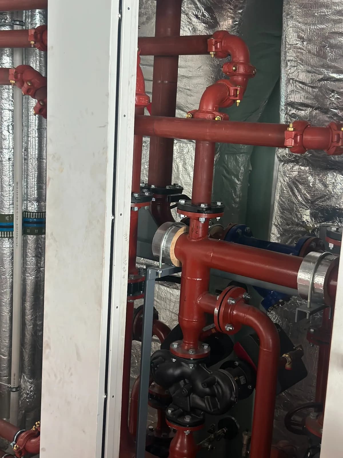 Victaulic pipework installation to a new skid, project photograph 7 of 7