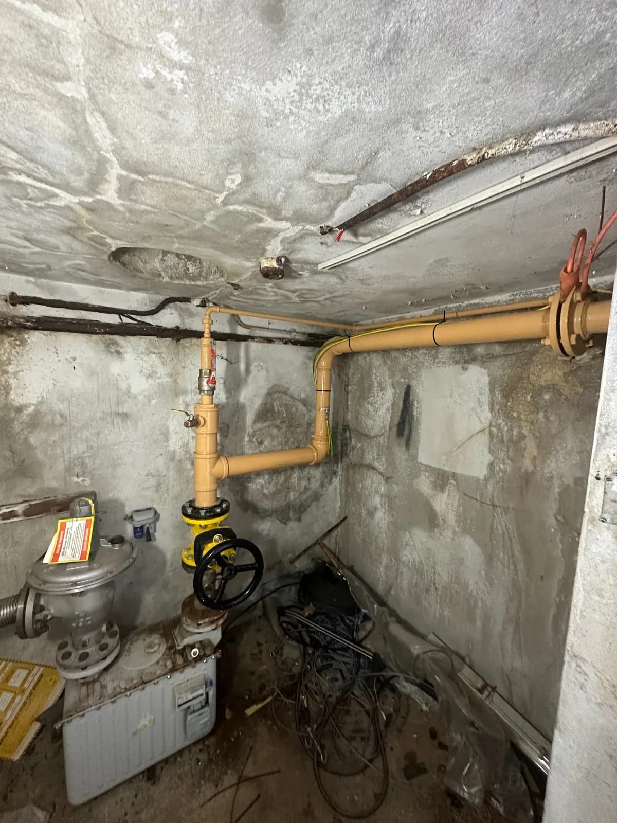 Hospital commercial gas pipework repair, project photograph 2 of 2