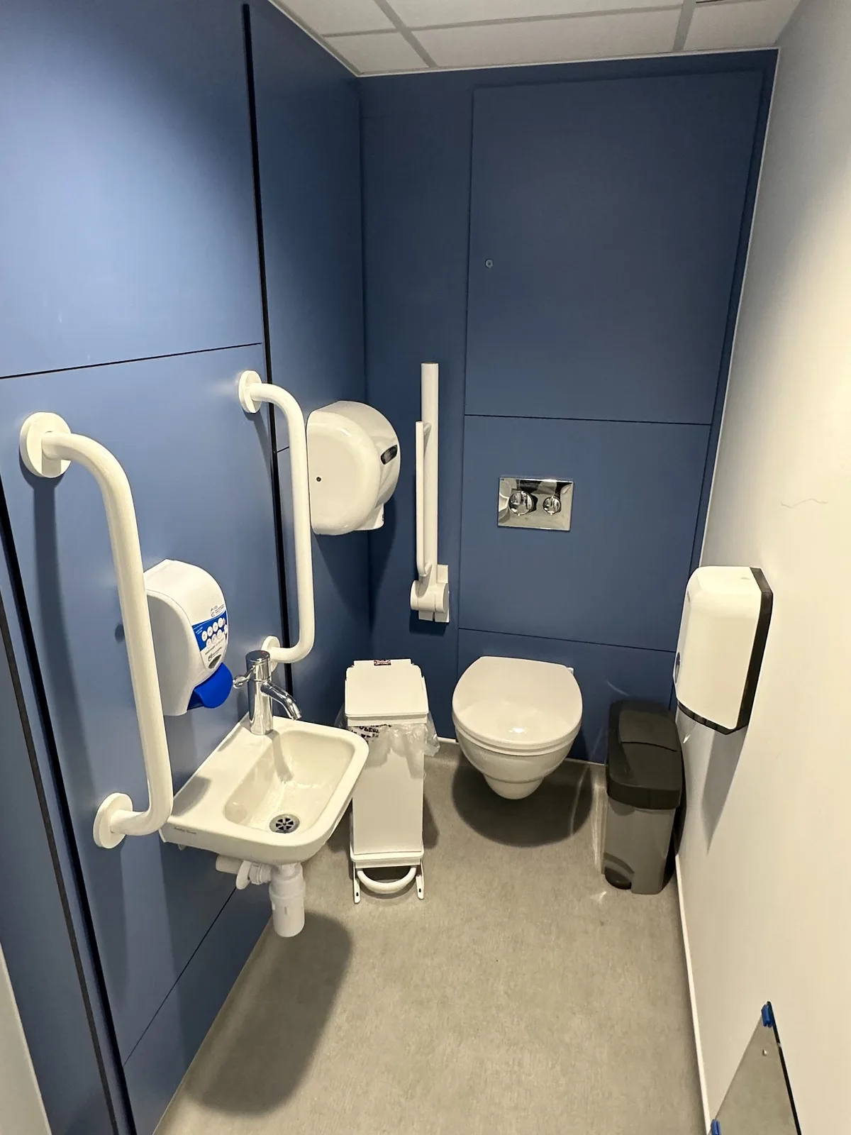 Completed healthcare washrooms and cleaners facilities with concealed services