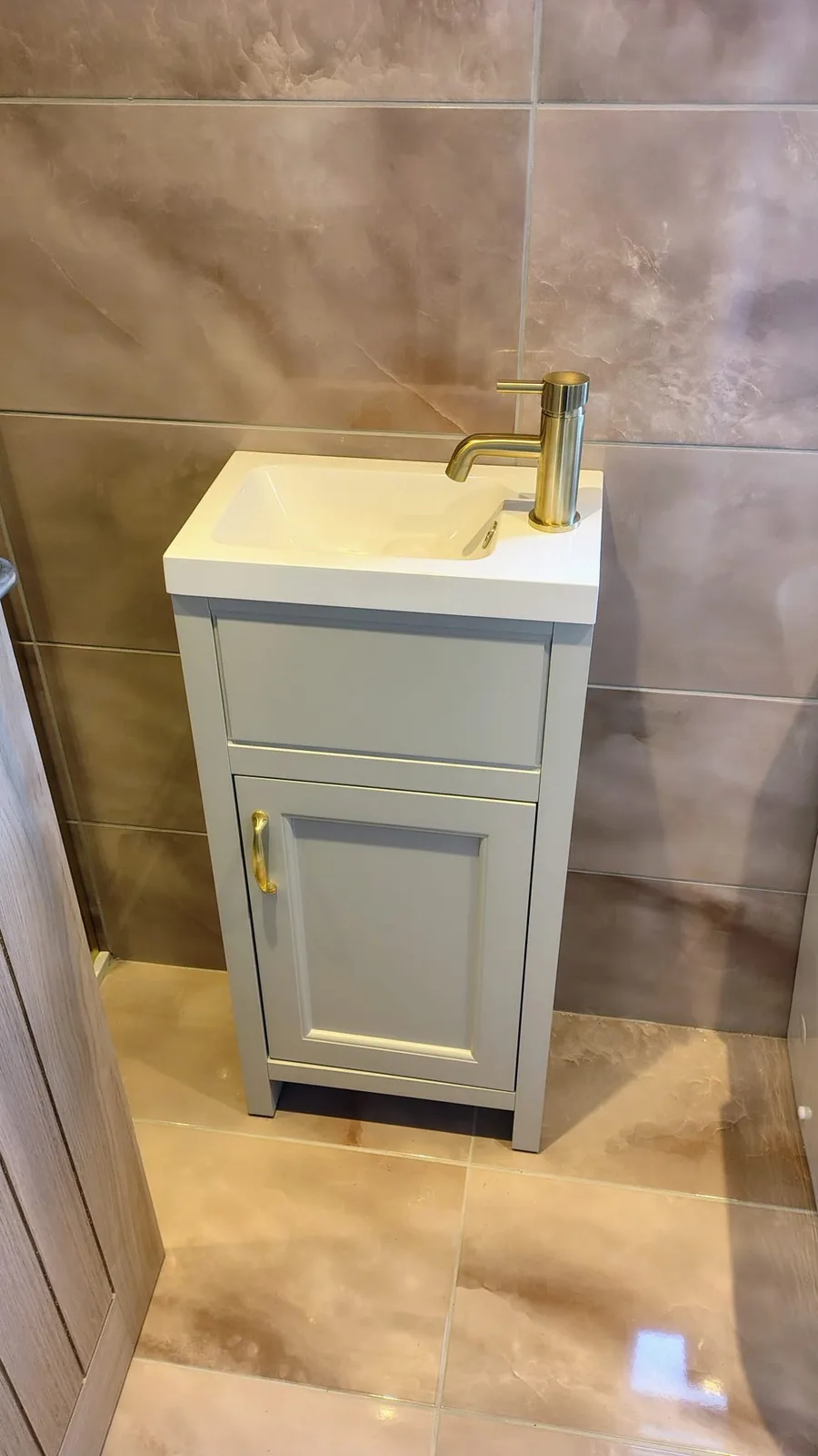 Brassware shower-room installation, project photograph 2 of 5